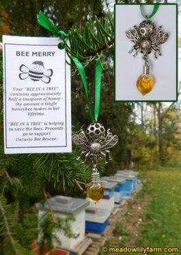 BEE IN A TREE - Holiday Ornament